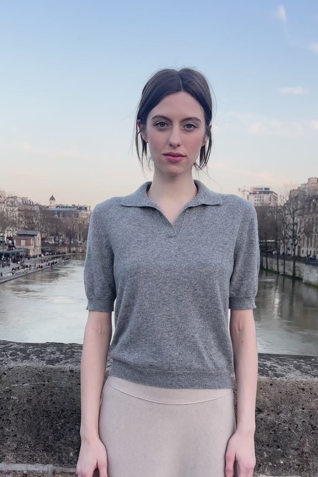 Short sleeve grey cashmere polo women | Isabella | Linnea Lund
