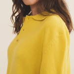 Cashmere polo women flash yellow - side view | Ralph | Linnea Lund
