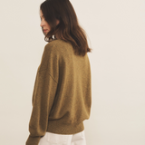 green tobacco cashmere sweater women - side view | Sarah | Linnea Lund