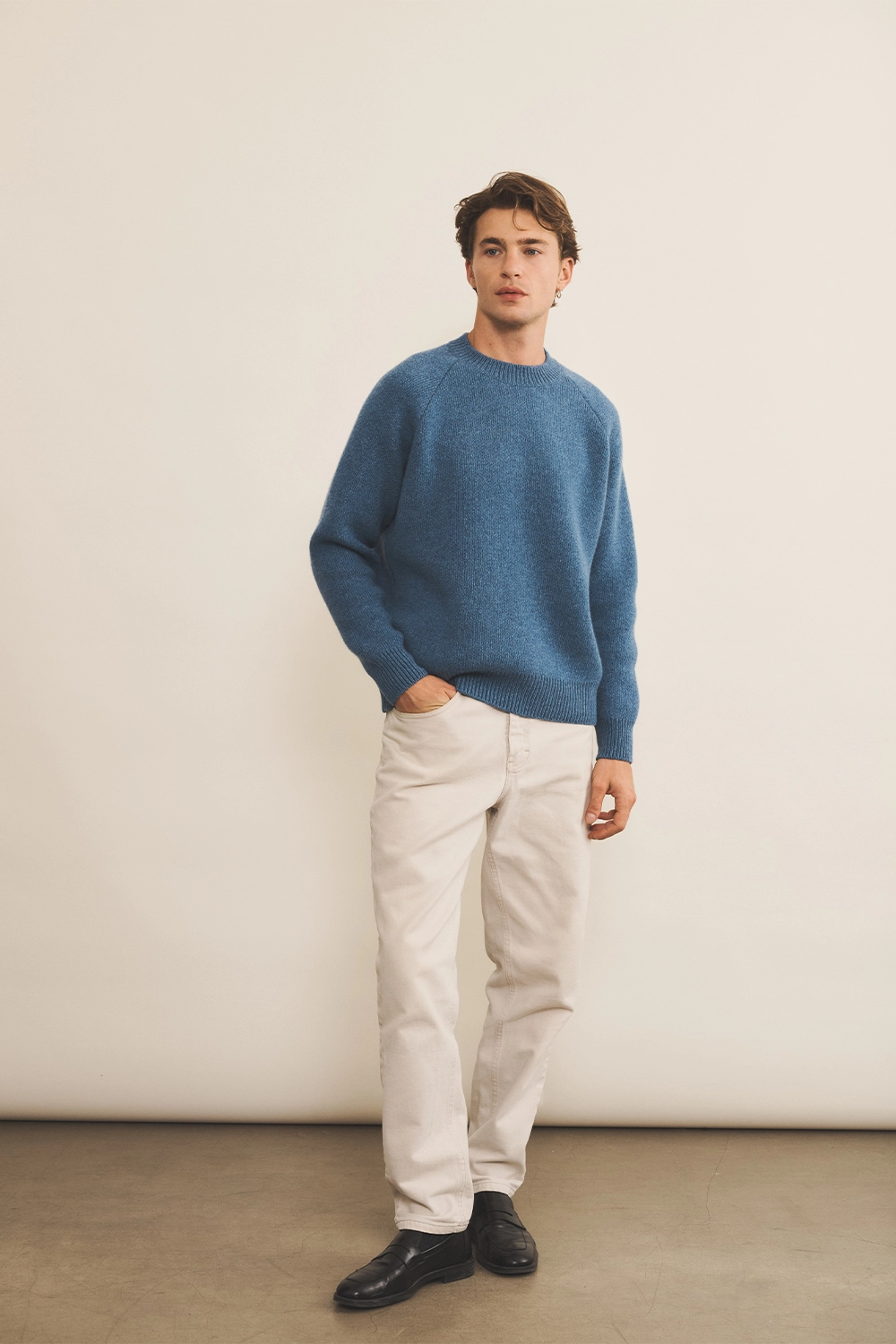 Blue denim cashmere sweater men - look | Sergio | Linnea Lund