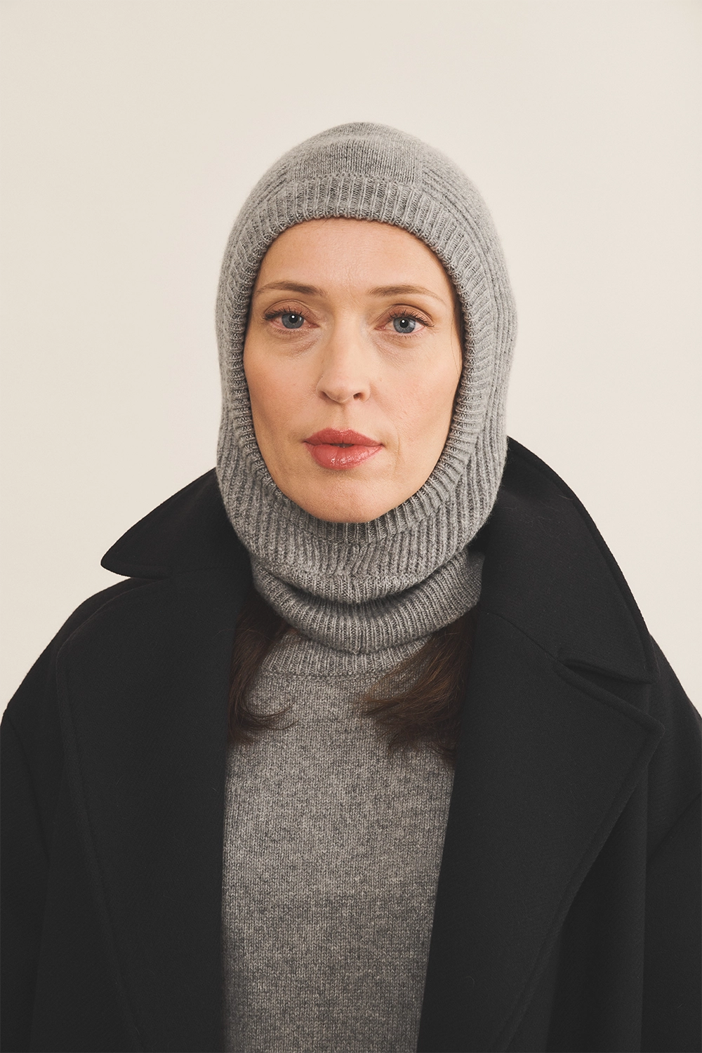Grey balaclava unisex - front view | Snoflinga | Linnea Lund