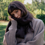 Dark brown rectangular cashmere scarf | Susanne | Linnea Lund