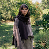 Dark brown rectangular cashmere scarf | Susanne | Linnea Lund