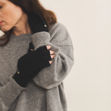 Vantar Mittens - Black